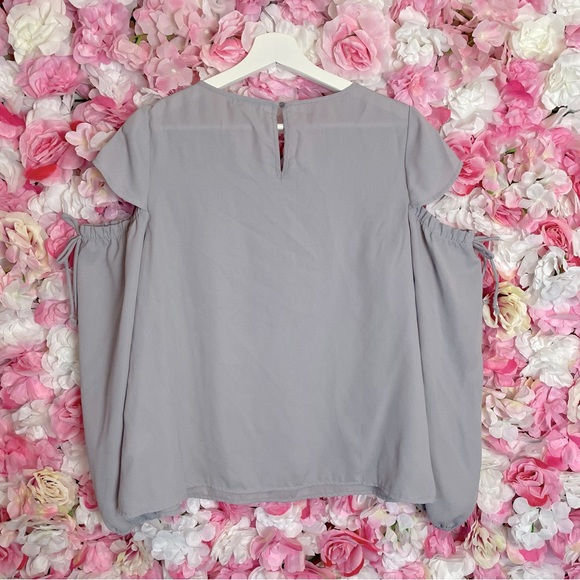 Black Swan Cut Out Sleeve Blouse Sz L - Picture 2 of 5